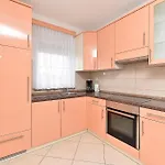 شقة 396 ميدولين